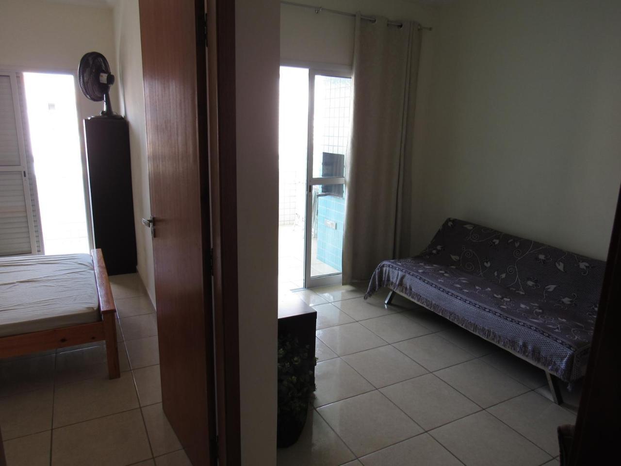 Apartamento No Canto Do Forte, Wi-Fi, Estacionamento Gratuito E Churrasqueira Πράια Γκράντε Εξωτερικό φωτογραφία