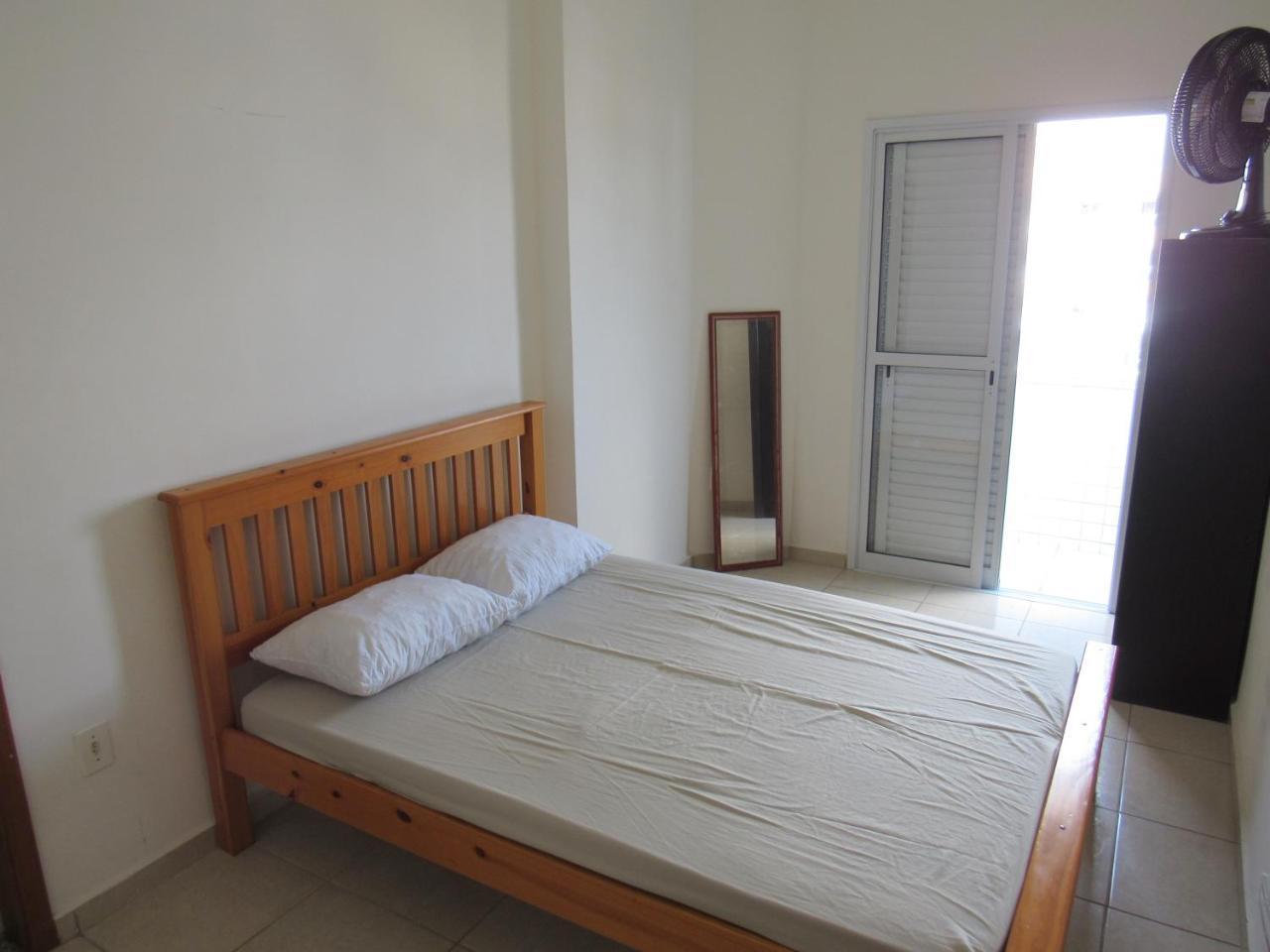 Apartamento No Canto Do Forte, Wi-Fi, Estacionamento Gratuito E Churrasqueira Πράια Γκράντε Εξωτερικό φωτογραφία